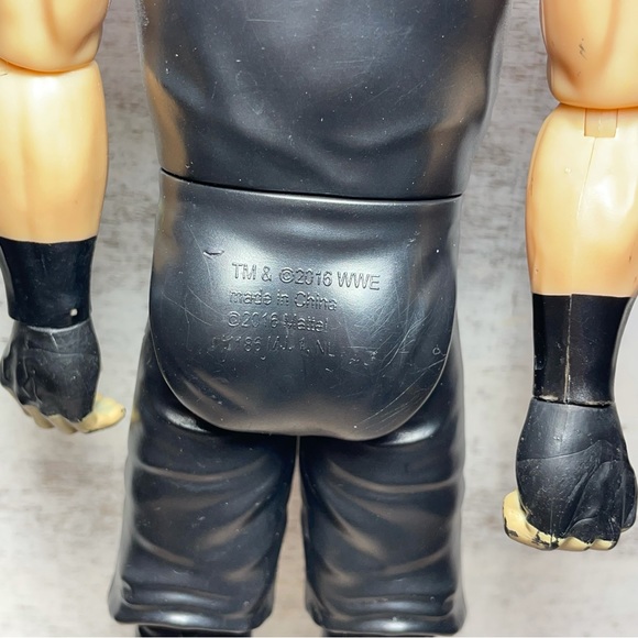 Mattel WWE Action Figures Kevin Owens 12" - Picture 12 of 16